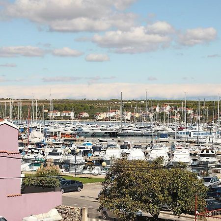 Apartments Vedrana Biograd Na Moru Luaran gambar