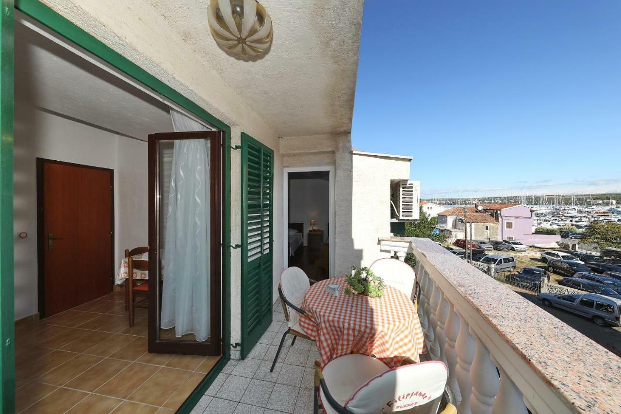 Apartments Vedrana Biograd Na Moru Luaran gambar