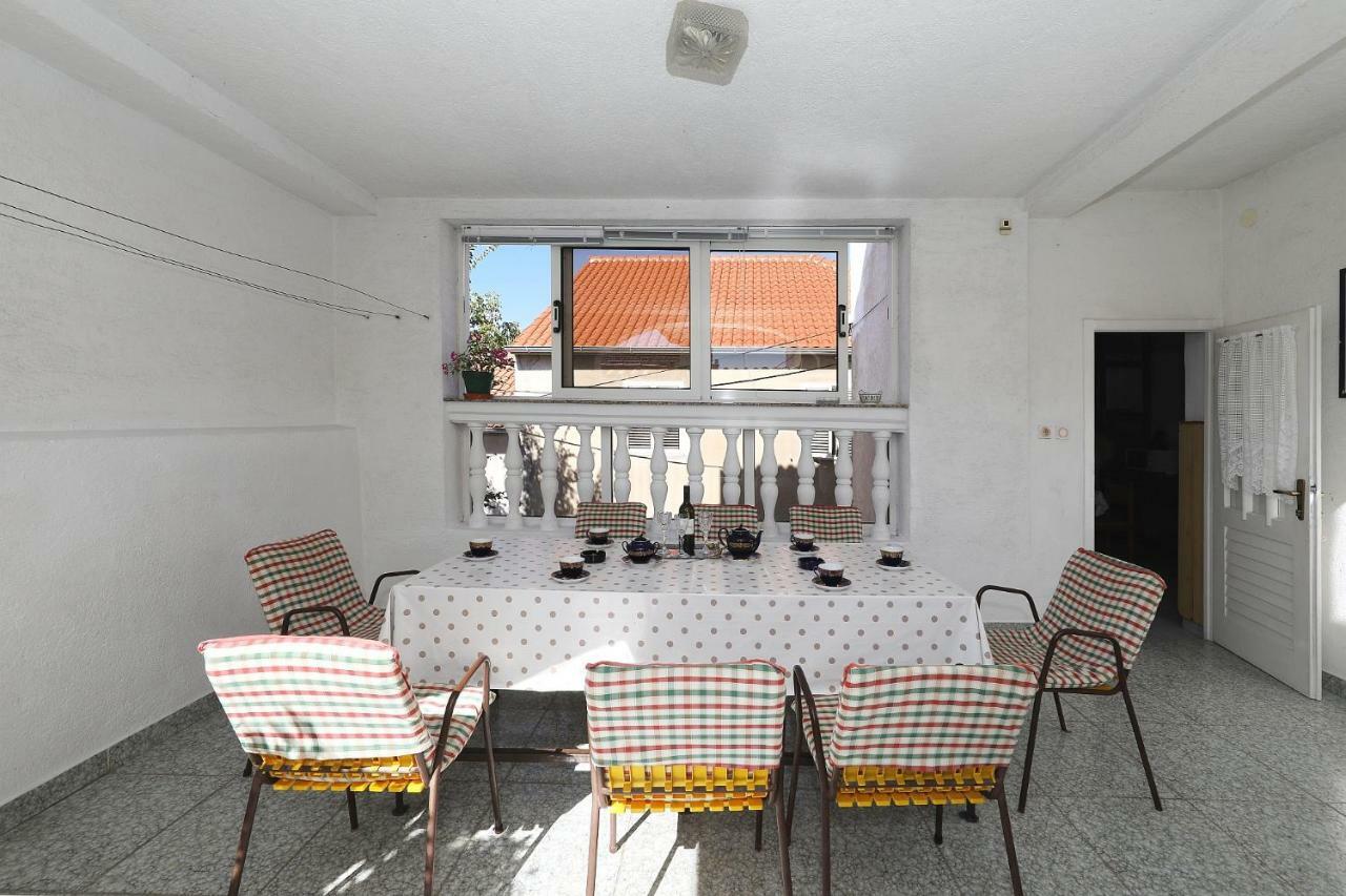 Apartments Vedrana Biograd Na Moru Luaran gambar